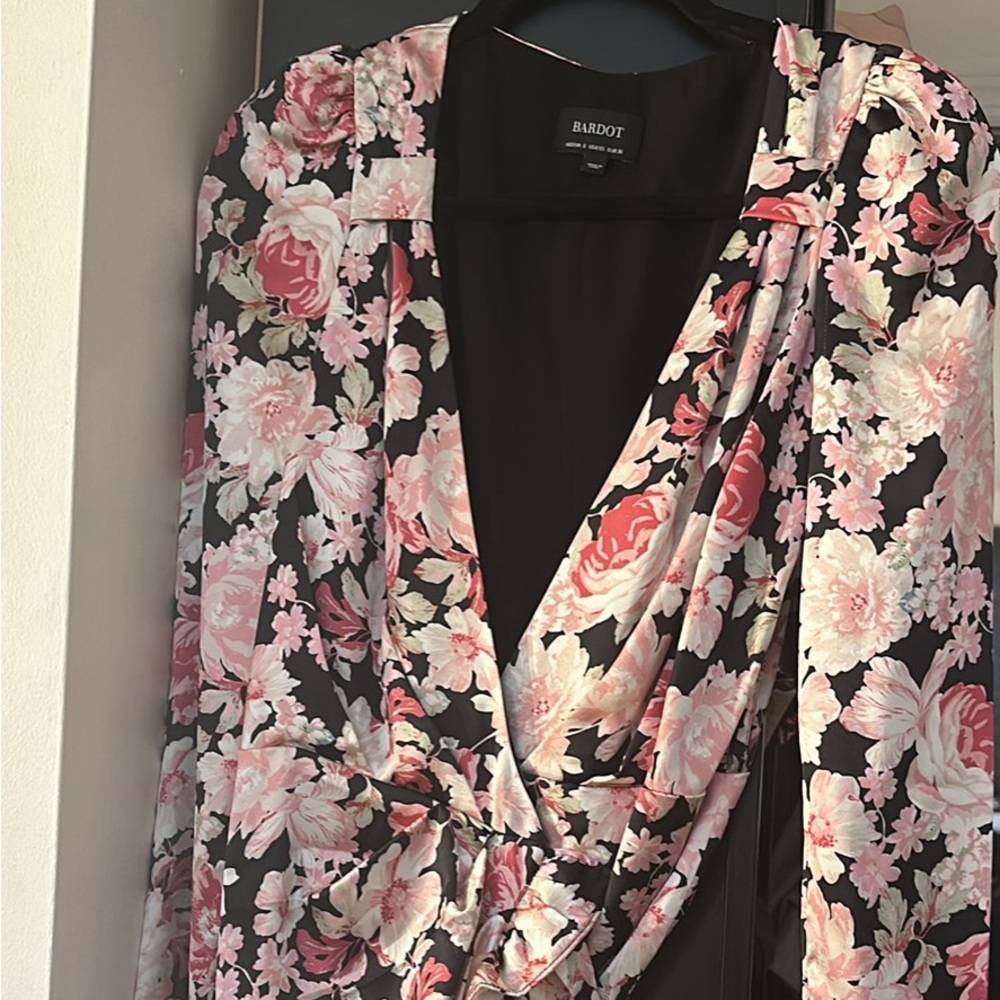 Bardot Dress Size US4/XS Mini Floral Black Ruffle Samara Rose Garden